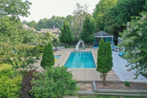 109 Liberty Pike Bell Buckle TN 37020