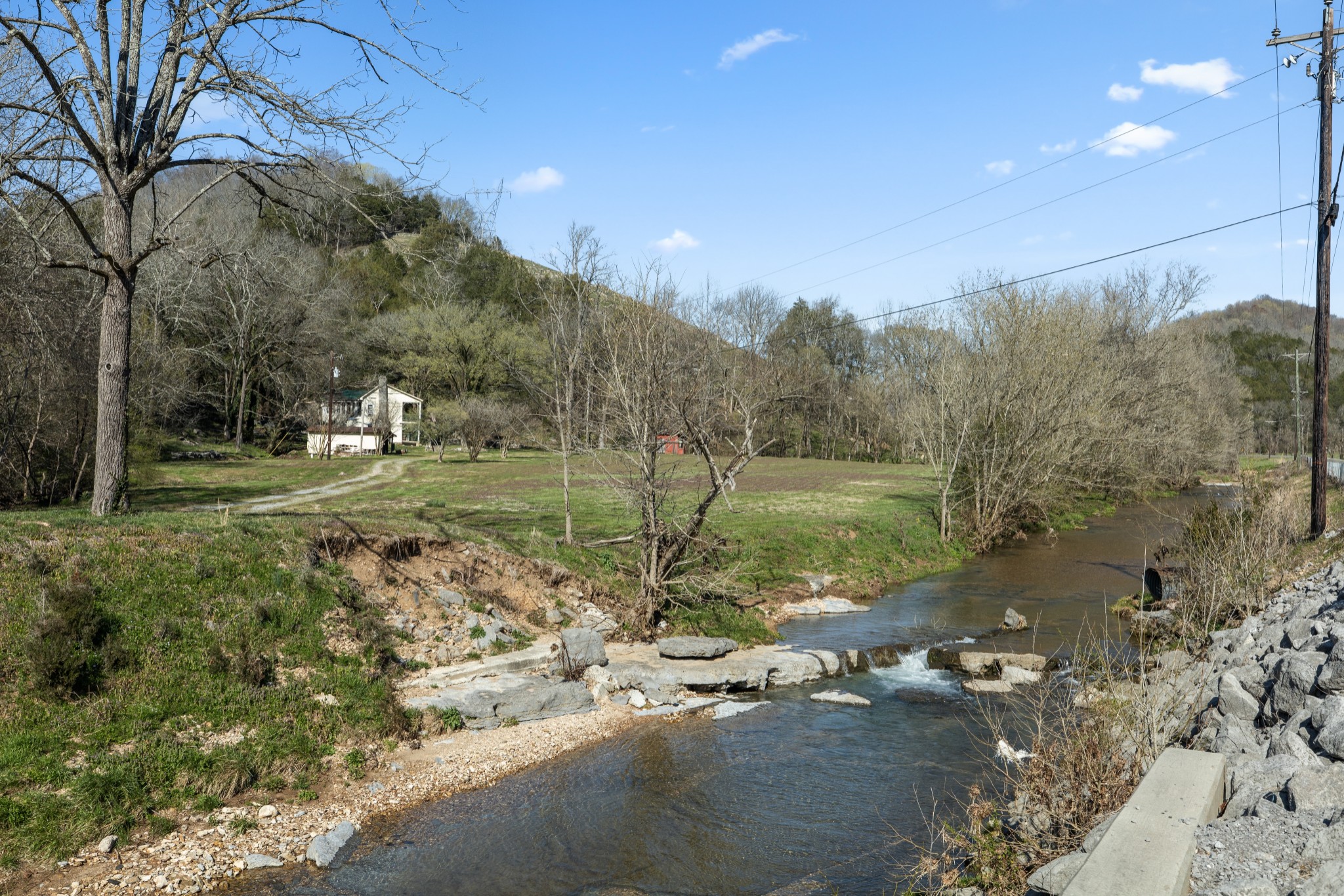2203 Stones River Road Woodbury TN 37190
