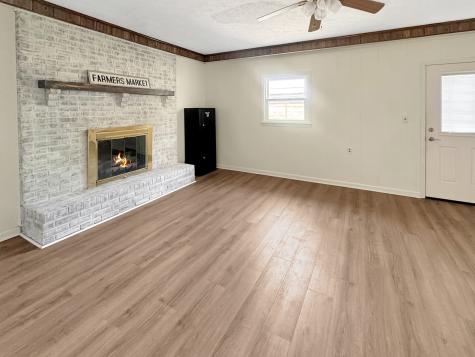 75 Towering Oaks Drive Tennessee Ridge TN 37178