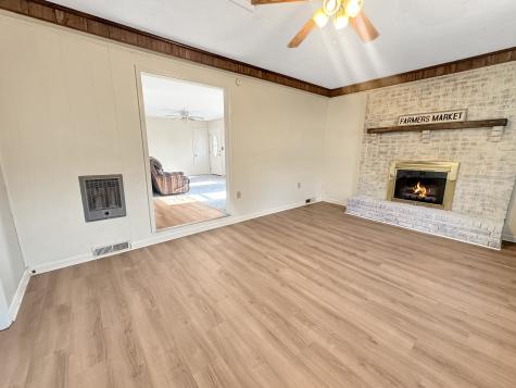 75 Towering Oaks Drive Tennessee Ridge TN 37178