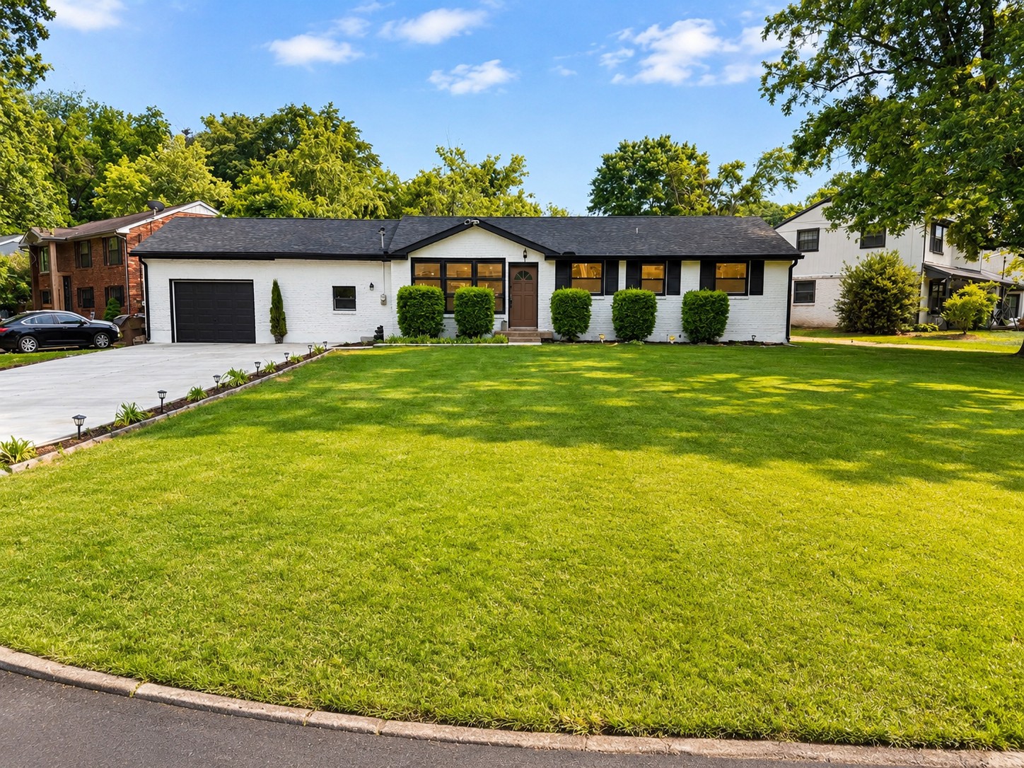 3213 Cloverwood Drive Nashville TN 37214