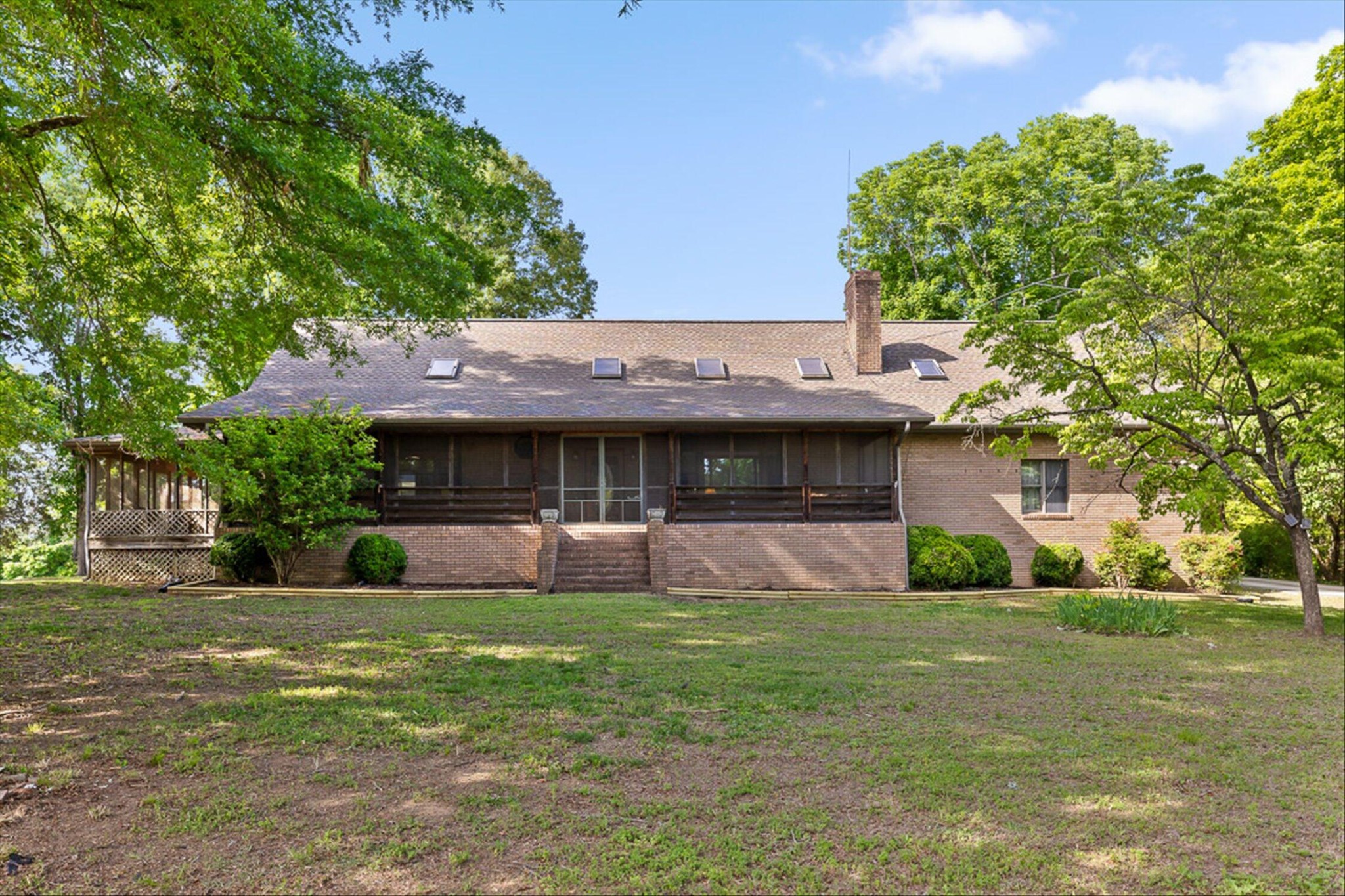 2401 Igou Ferry Road Soddy Daisy TN 37379