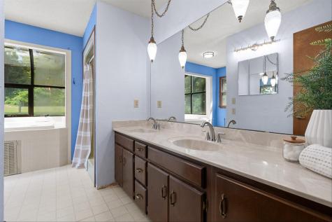 2401 Igou Ferry Road Soddy Daisy TN 37379