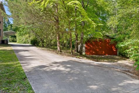 2401 Igou Ferry Road Soddy Daisy TN 37379