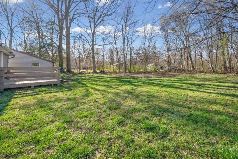 1595 Old Dover Road Clarksville TN 37042