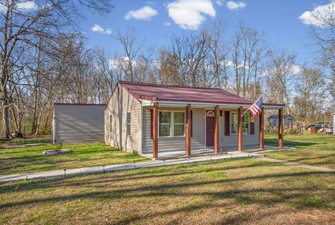 1595 Old Dover Road Clarksville TN 37042