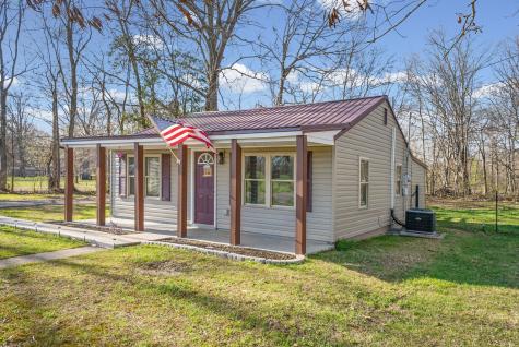 1595 Old Dover Road Clarksville TN 37042