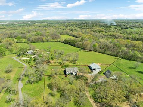 4290 Central Valley Road Murfreesboro TN 37129