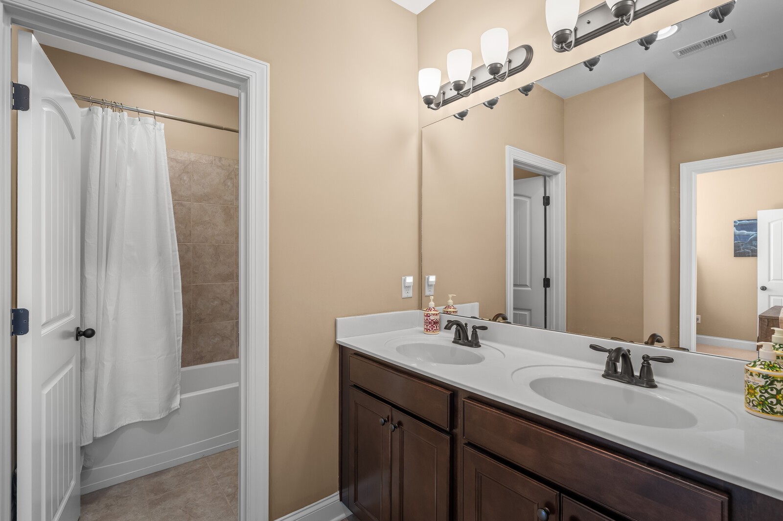 124 Ashcrest Point Hendersonville TN 37075