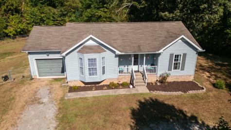 2955 Charlie Sleigh Road Woodlawn TN 37191