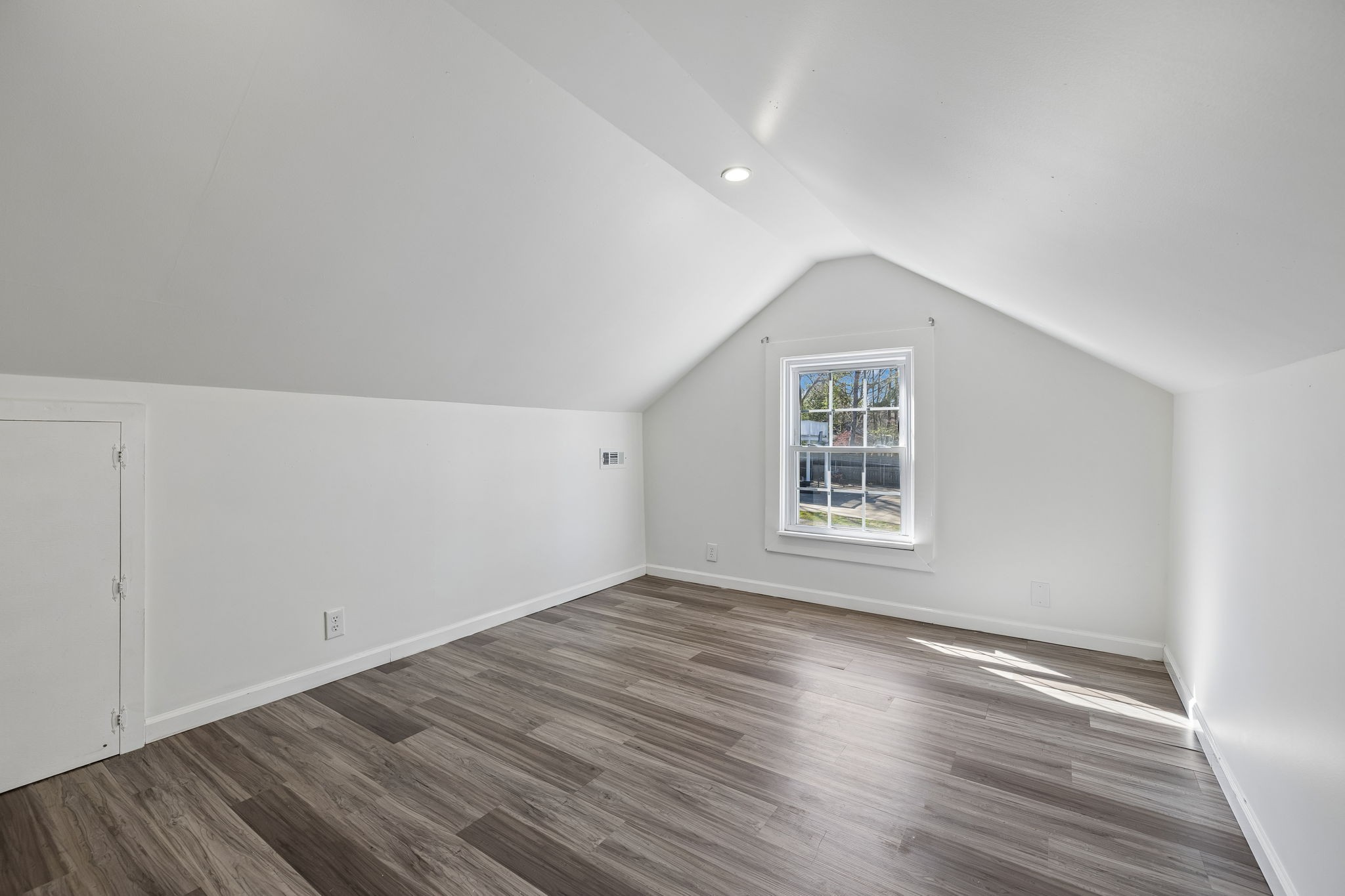 404 Connell Street Springfield TN 37172