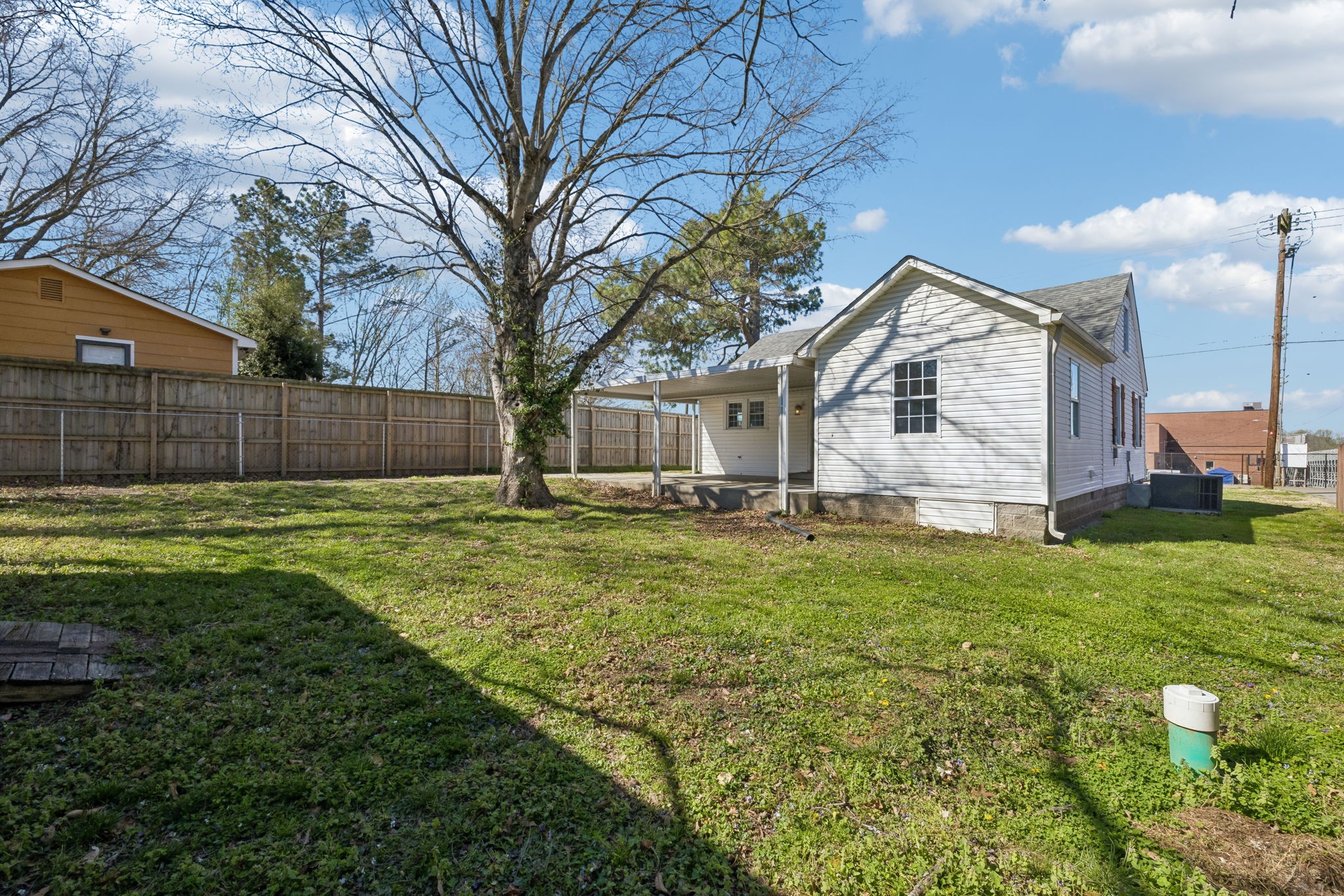 404 Connell Street Springfield TN 37172