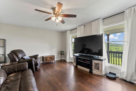 179 Ward Hollow Road Brush Creek TN 38547