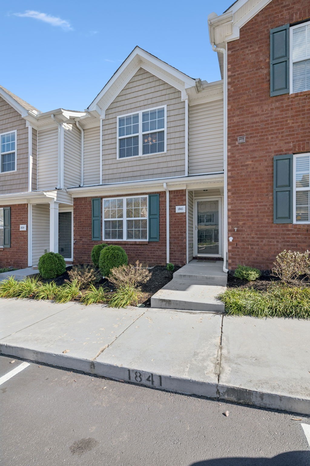 1841 Shaylin Loop Antioch TN 37013