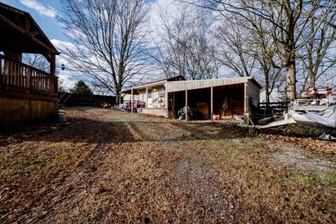 4383 E Jefferson Pike Lascassas TN 37085