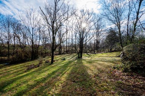 4383 E Jefferson Pike Lascassas TN 37085