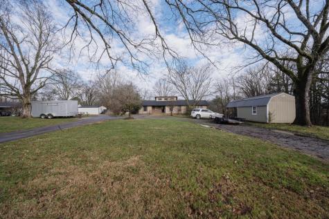 4383 E Jefferson Pike Lascassas TN 37085