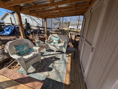 4383 E Jefferson Pike Lascassas TN 37085