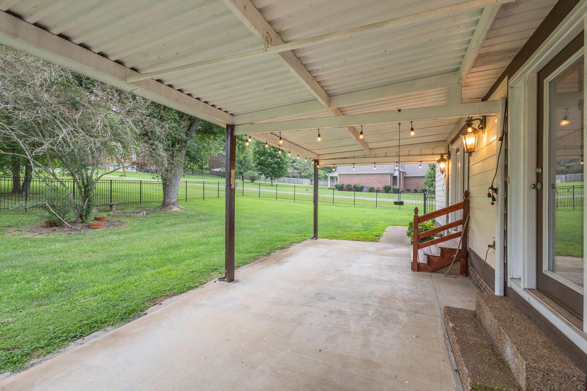 109 Masters Lane Columbia TN 38401