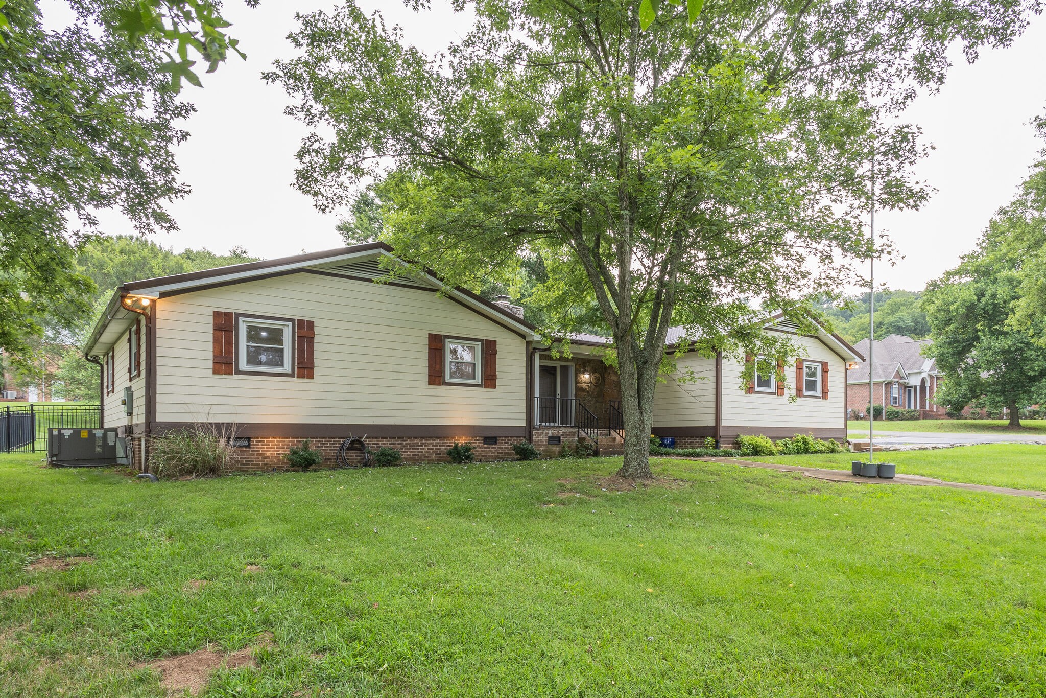 109 Masters Lane Columbia TN 38401