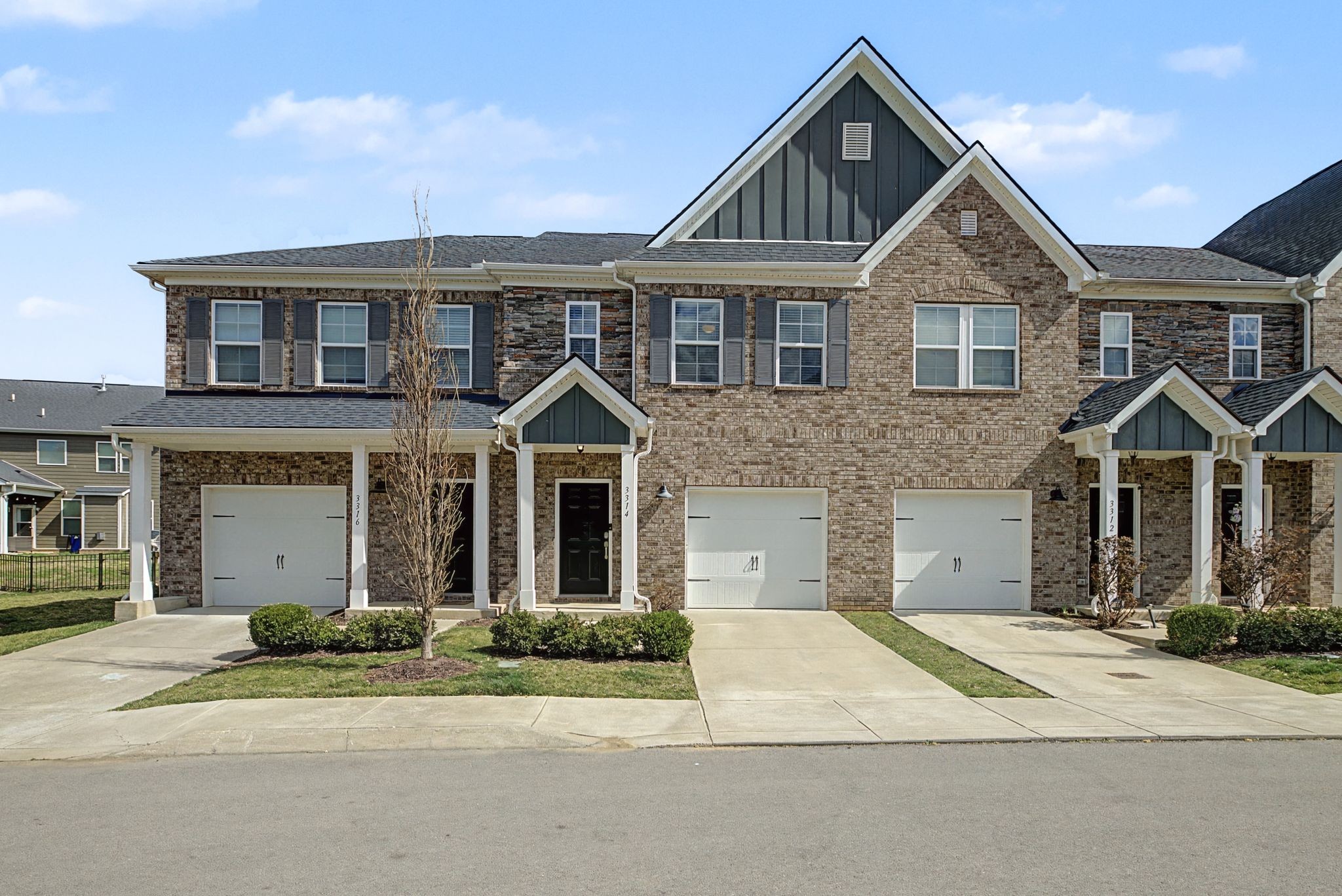3314 Deerchase Circle Murfreesboro TN 37129