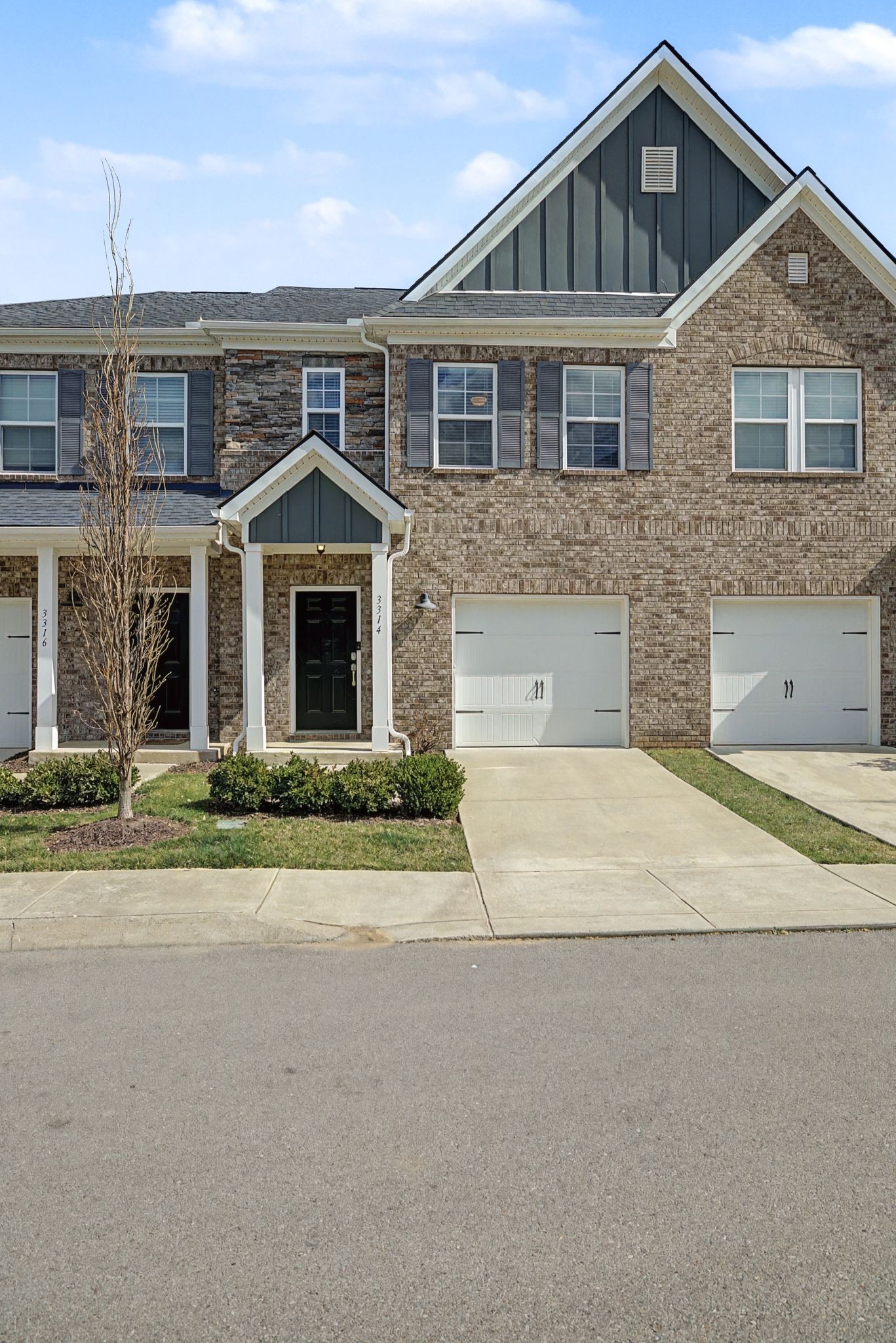 3314 Deerchase Circle Murfreesboro TN 37129