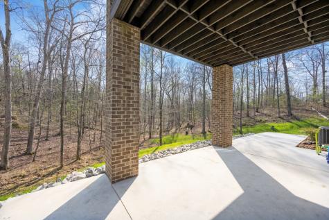 140 Eagle Crest Lane Parsons TN 38363