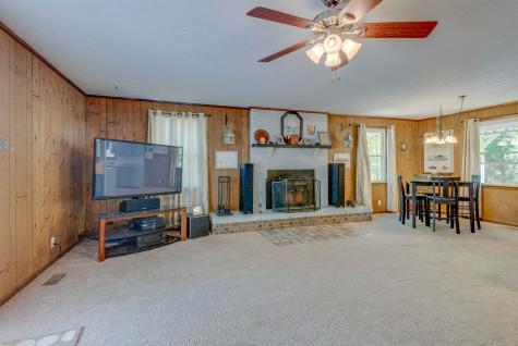 1110 Pack Road White Bluff TN 37187