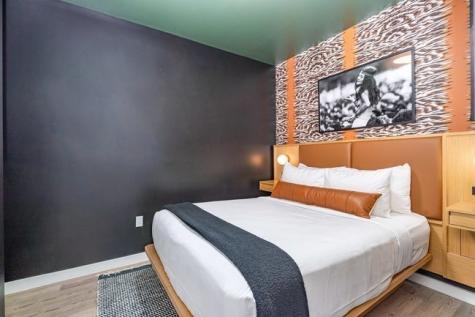 50 Music Sq, W Nashville TN 37203