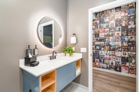 50 Music Sq, W Nashville TN 37203