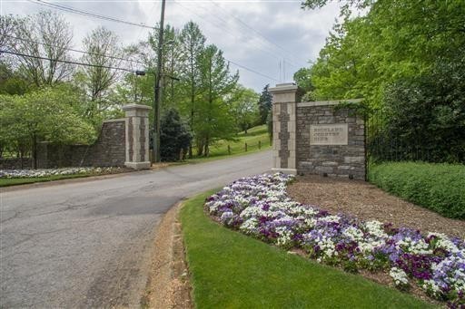 20 Annandale Nashville TN 37215