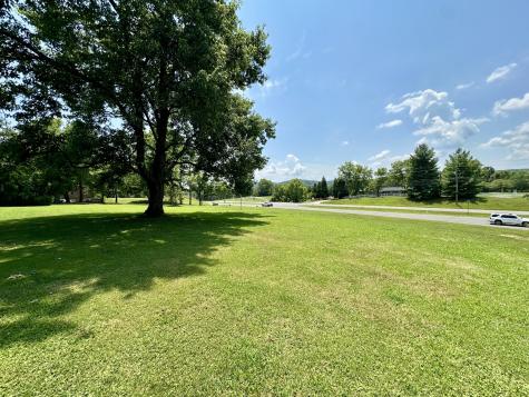 2055 Highway 12, S Ashland City TN 37015