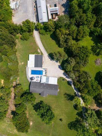 2055 Highway 12, S Ashland City TN 37015