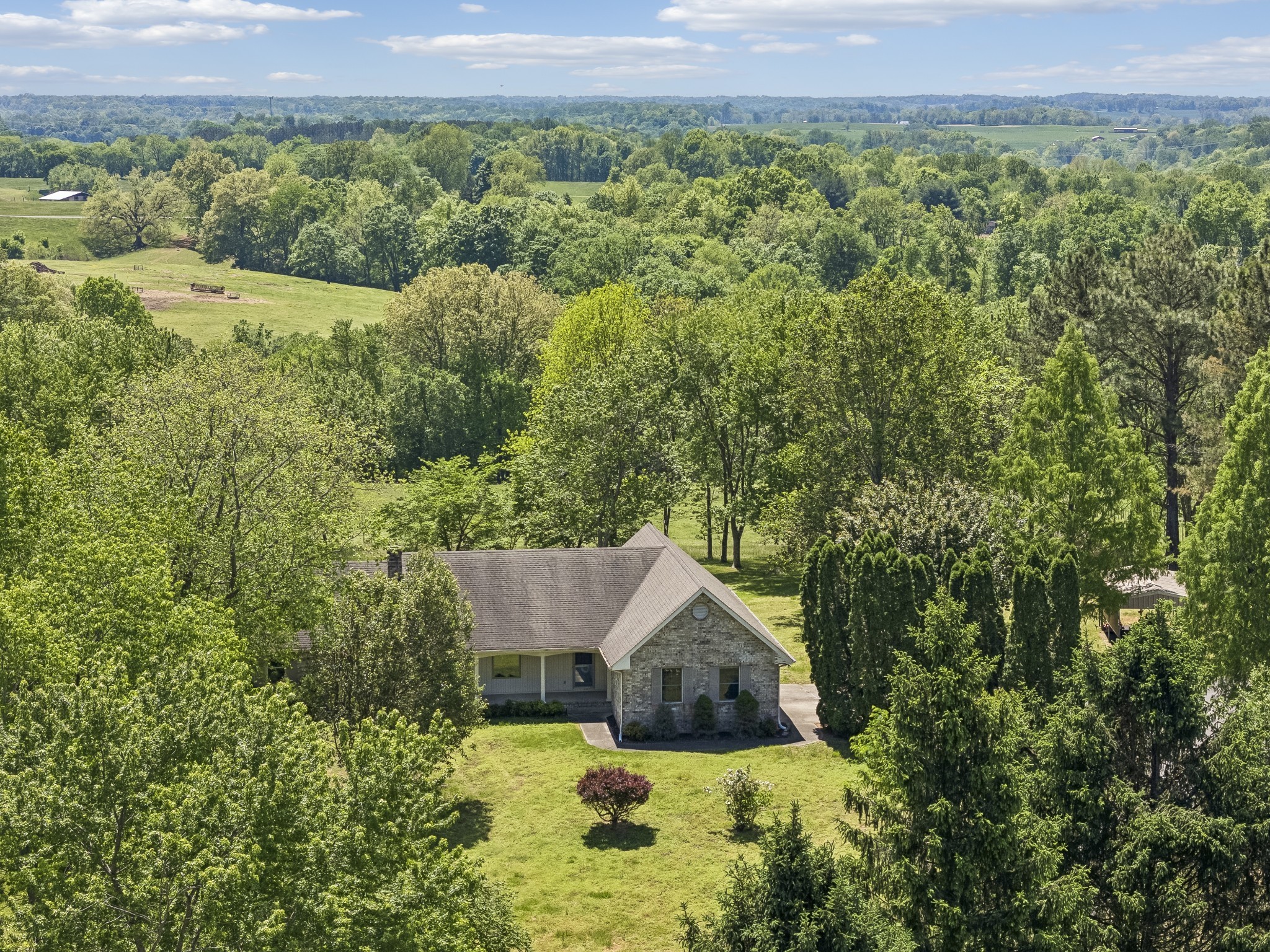 1690 Lawrence Lane Springfield TN 37172