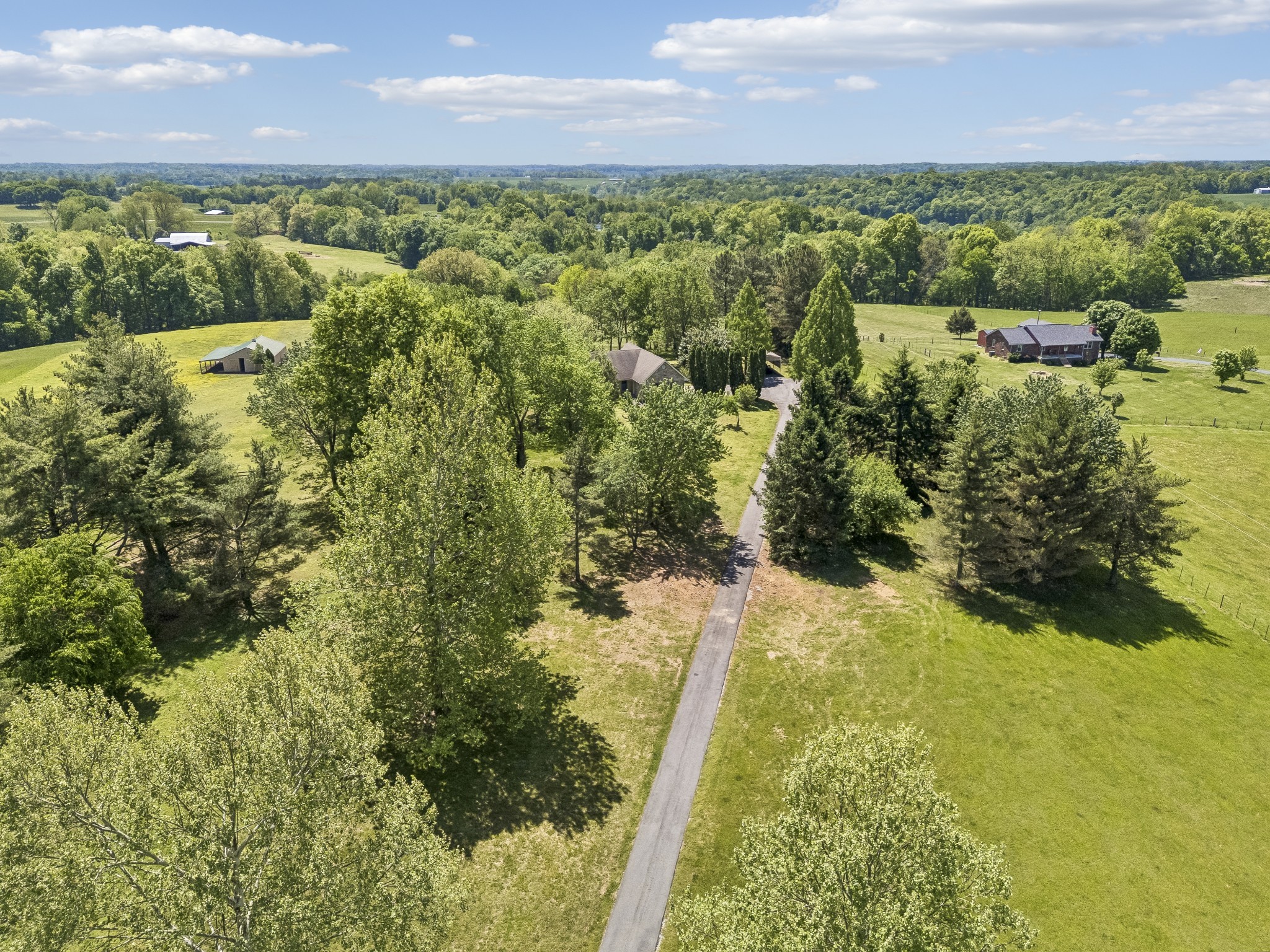 1690 Lawrence Lane Springfield TN 37172