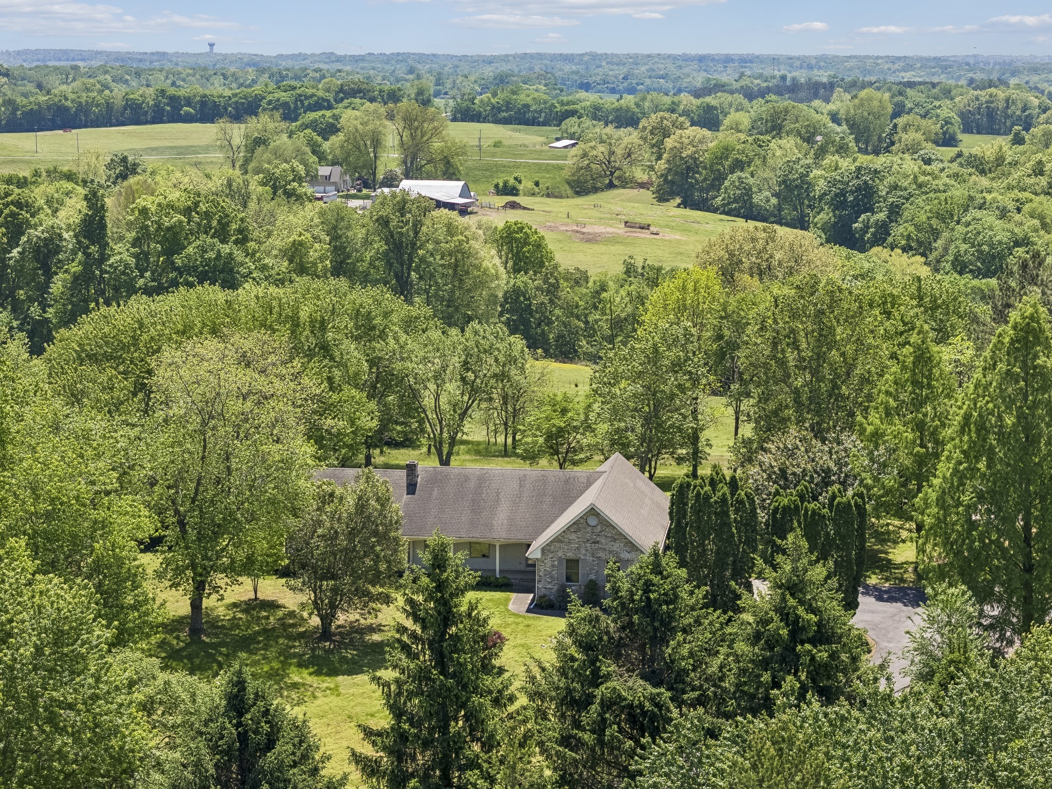 1690 Lawrence Lane Springfield TN 37172