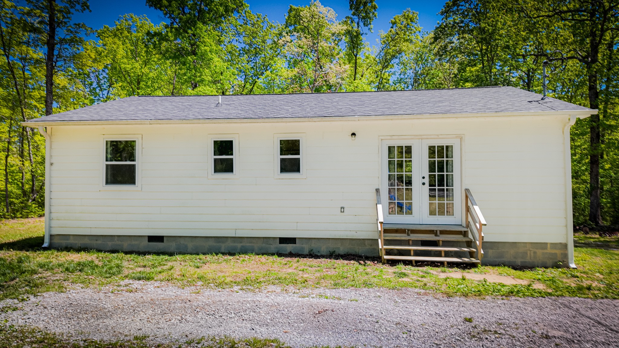 506 Dollar Drive Altamont TN 37301