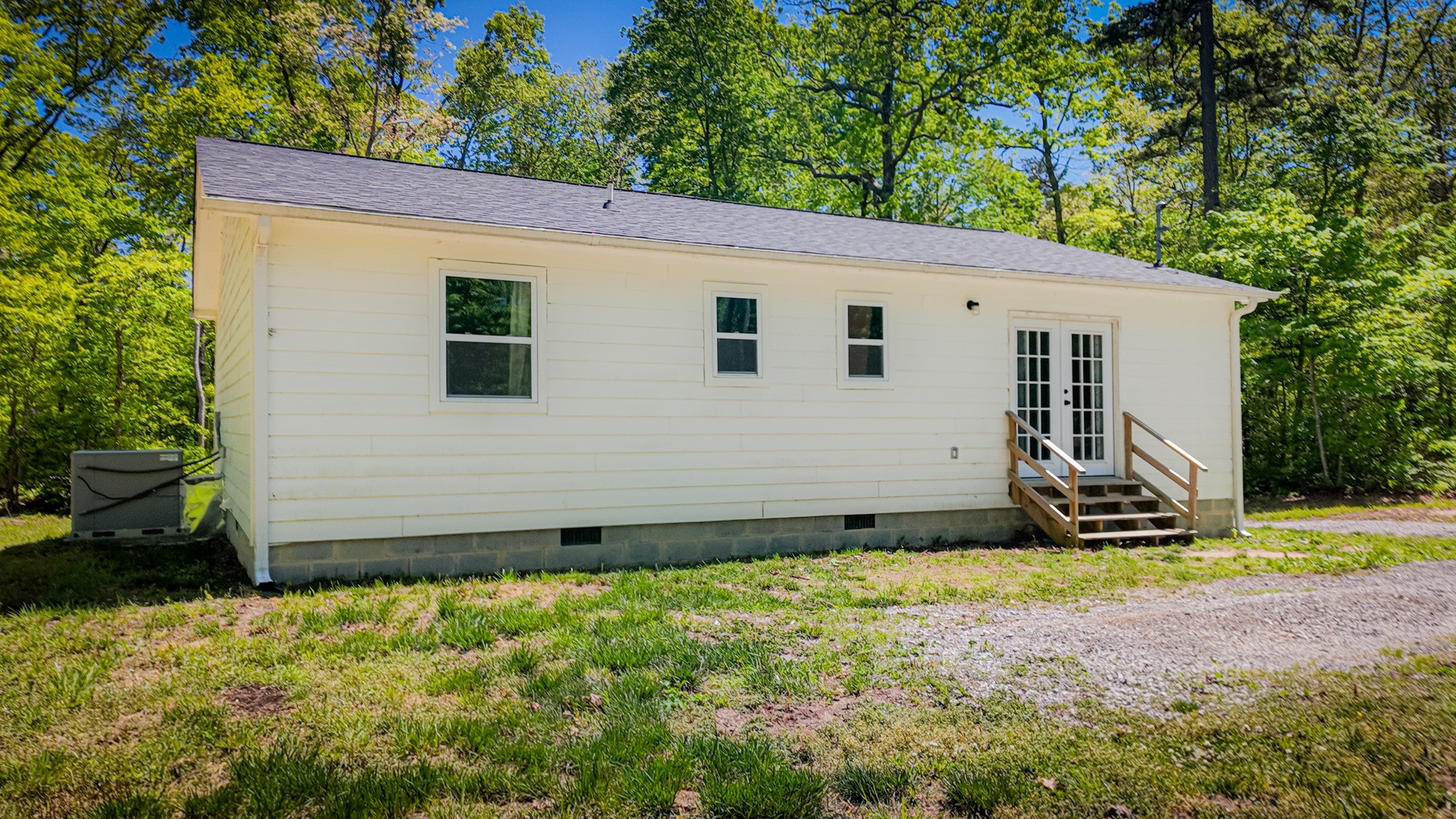 506 Dollar Drive Altamont TN 37301