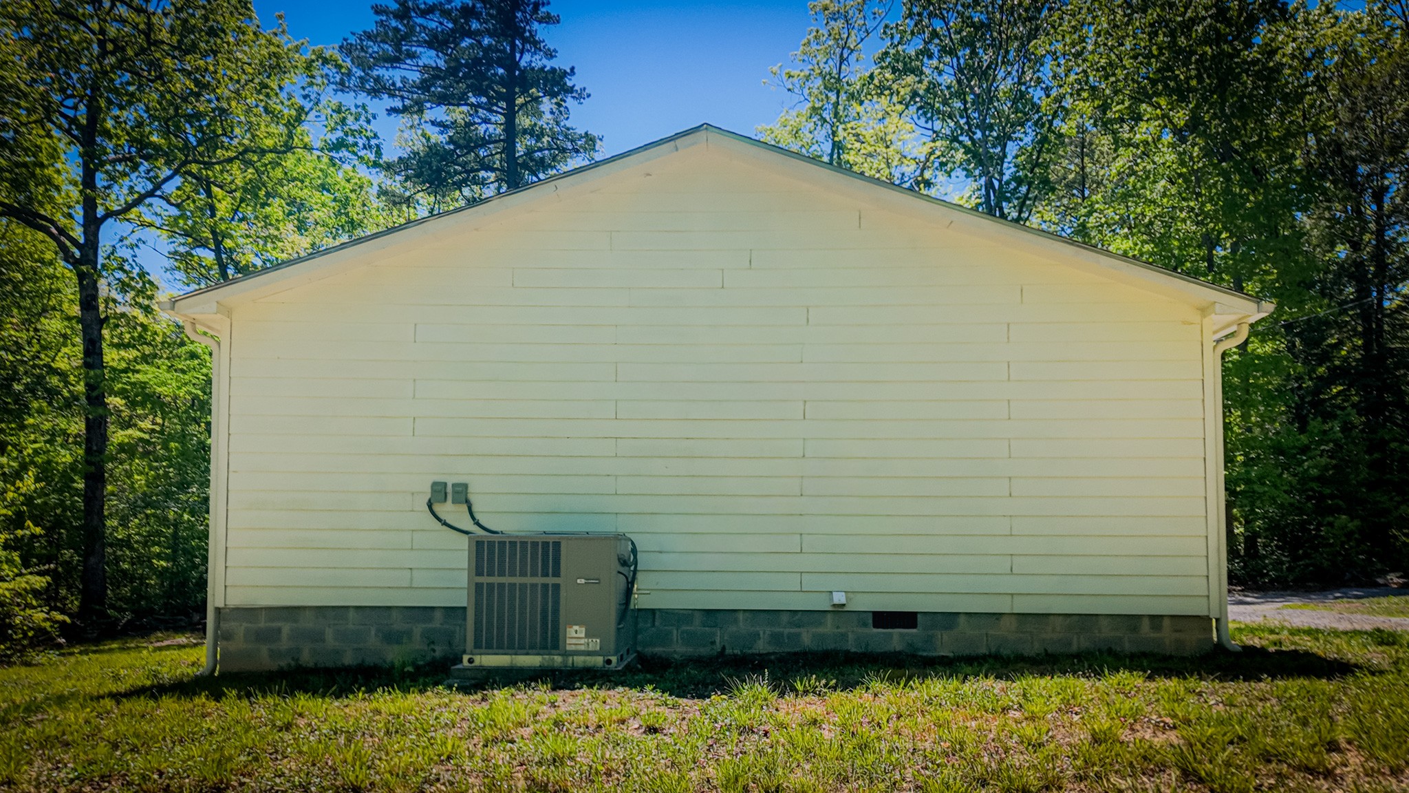 506 Dollar Drive Altamont TN 37301