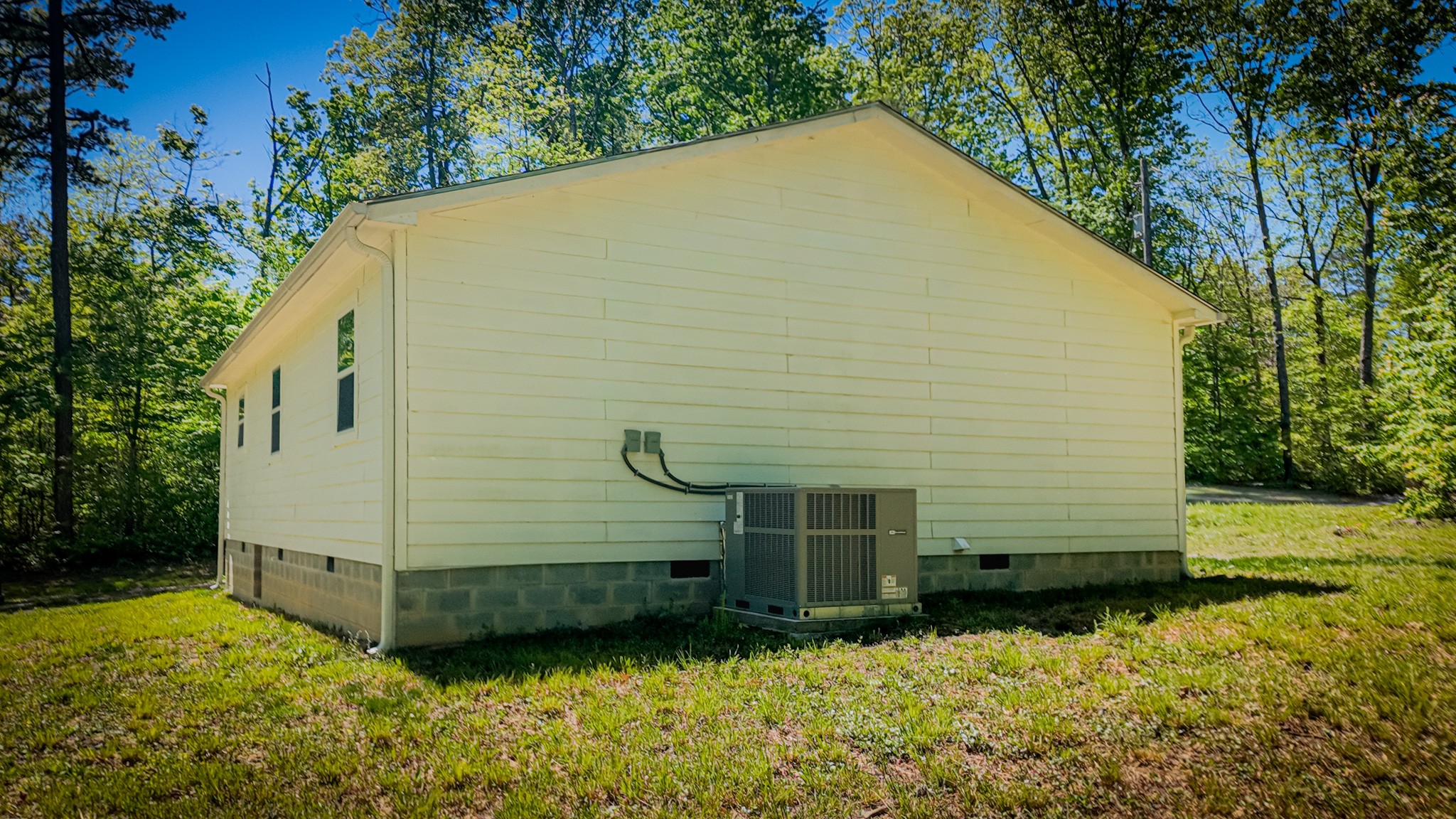 506 Dollar Drive Altamont TN 37301