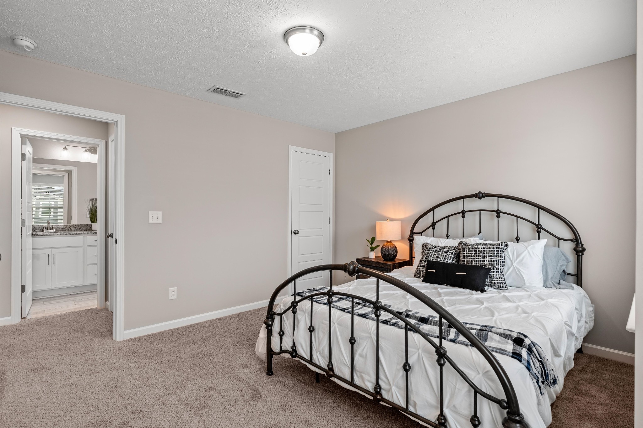 4339 Calusa Drive Murfreesboro TN 37127