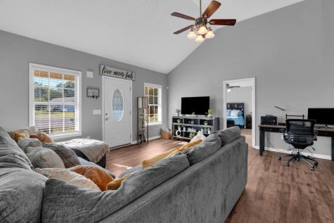 642 Indian Springs Circle Manchester TN 37355