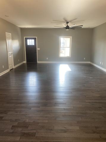 60 Pleasant Garden Road Summertown TN 38483