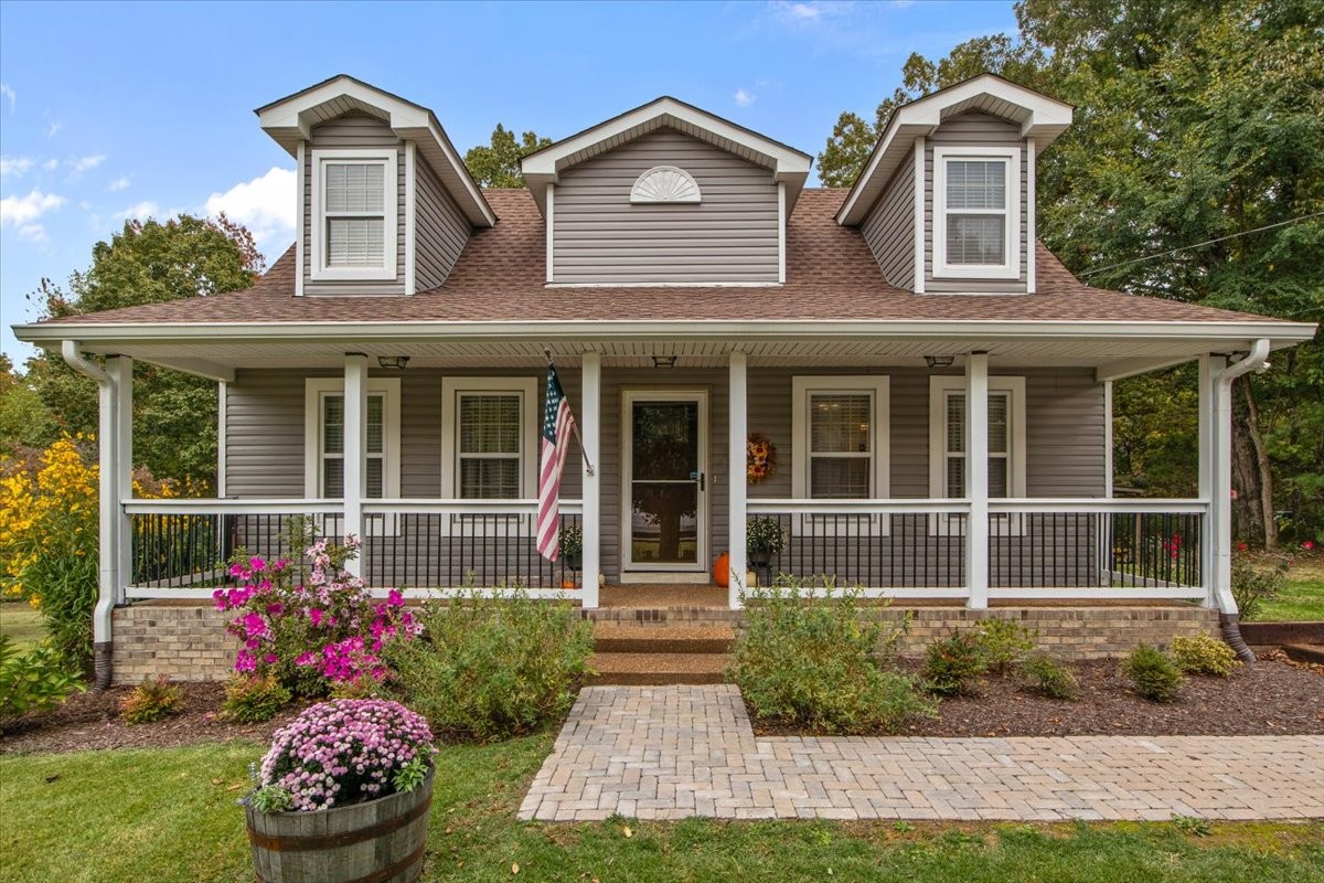 5790 Washer Road Lyles TN 37098
