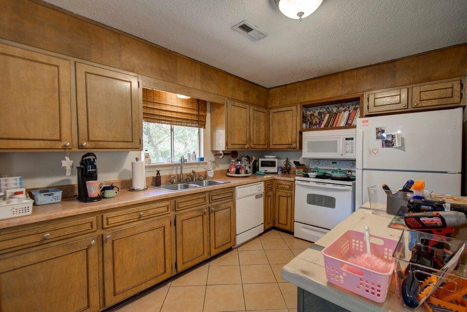 6512 Lakeshore Parkway Chattanooga TN 37416