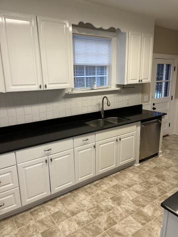 512 W Sunset Drive Lebanon TN 37087