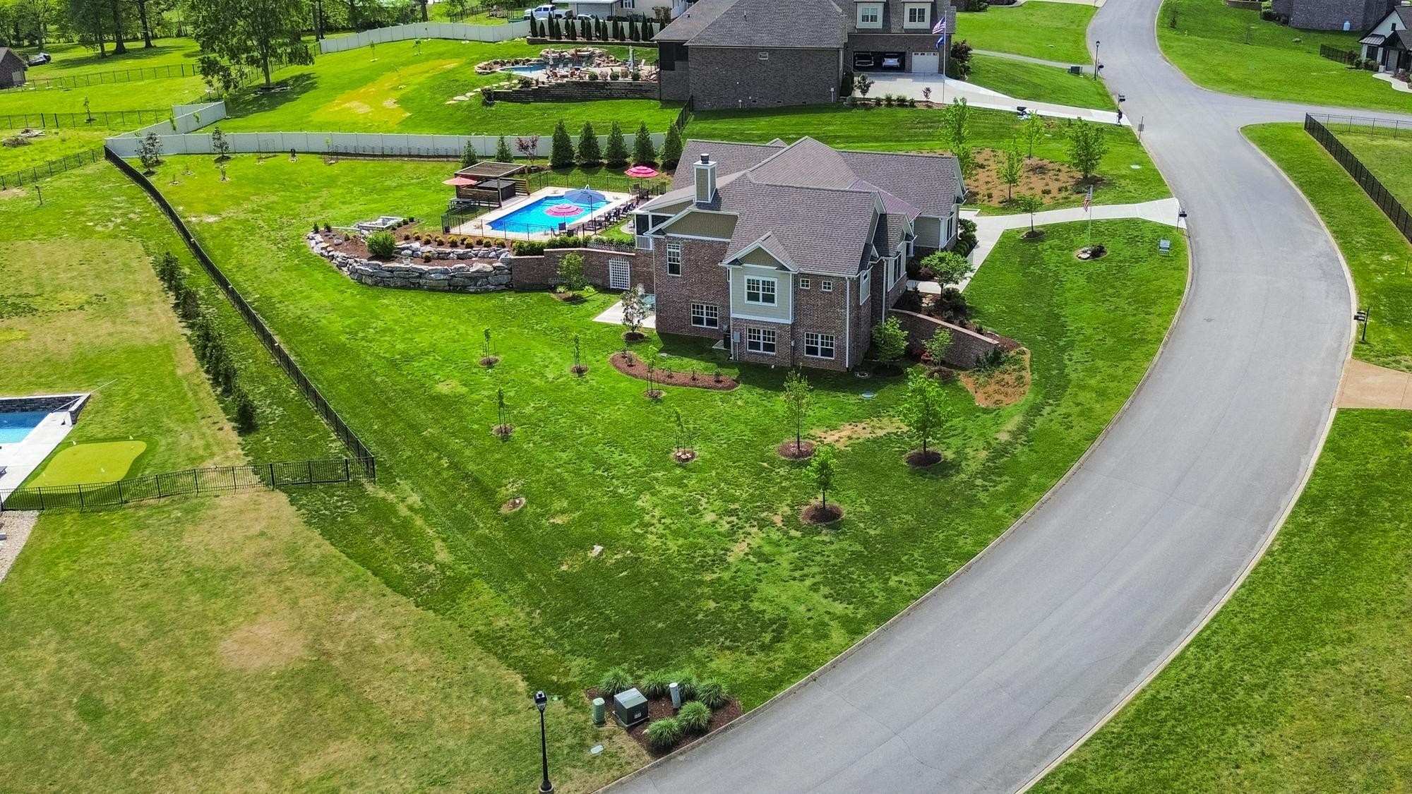 1217 Ballentrace Boulevard Lebanon TN 37087