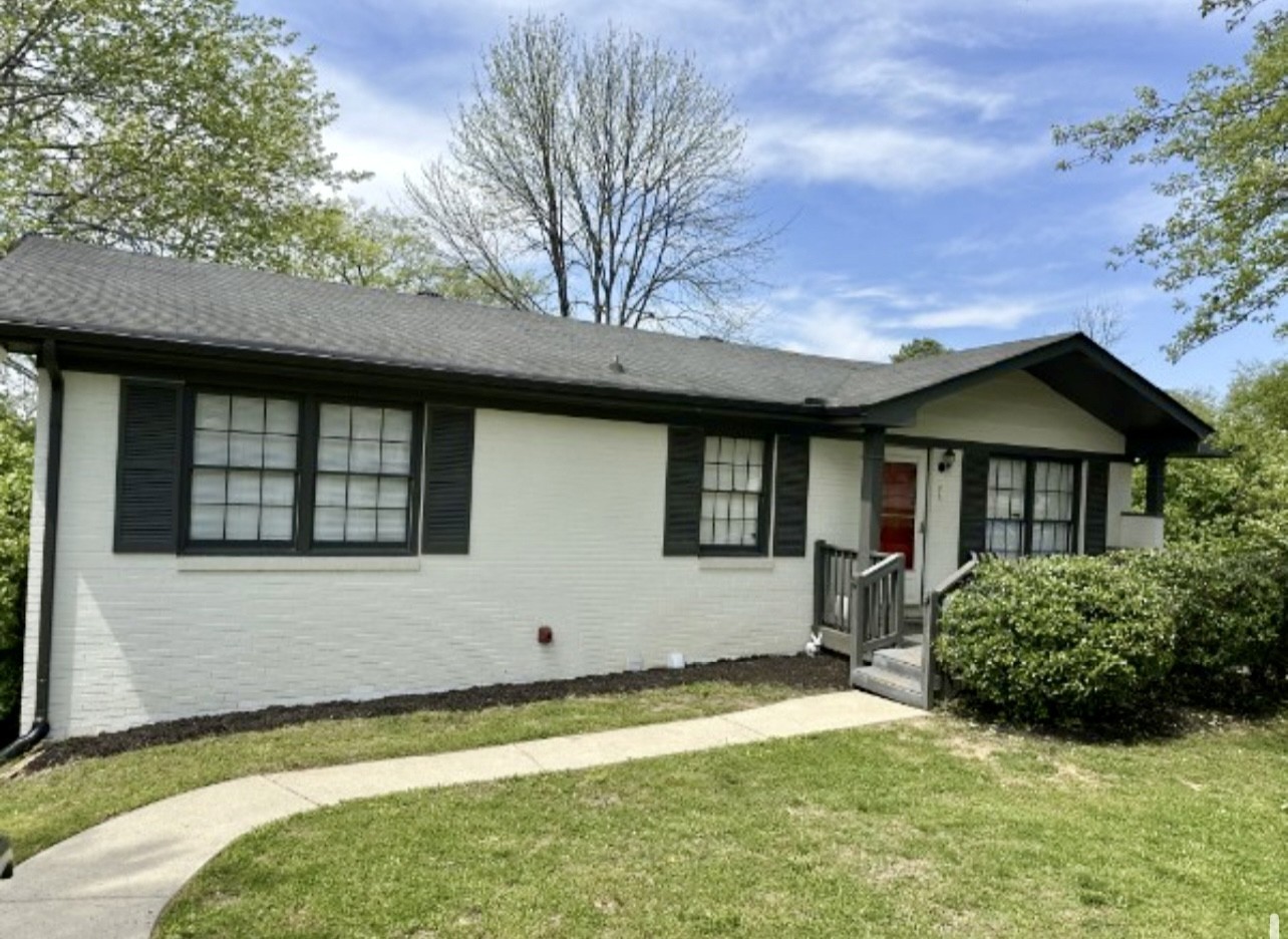915 Tulip Circle Gallatin TN 37066