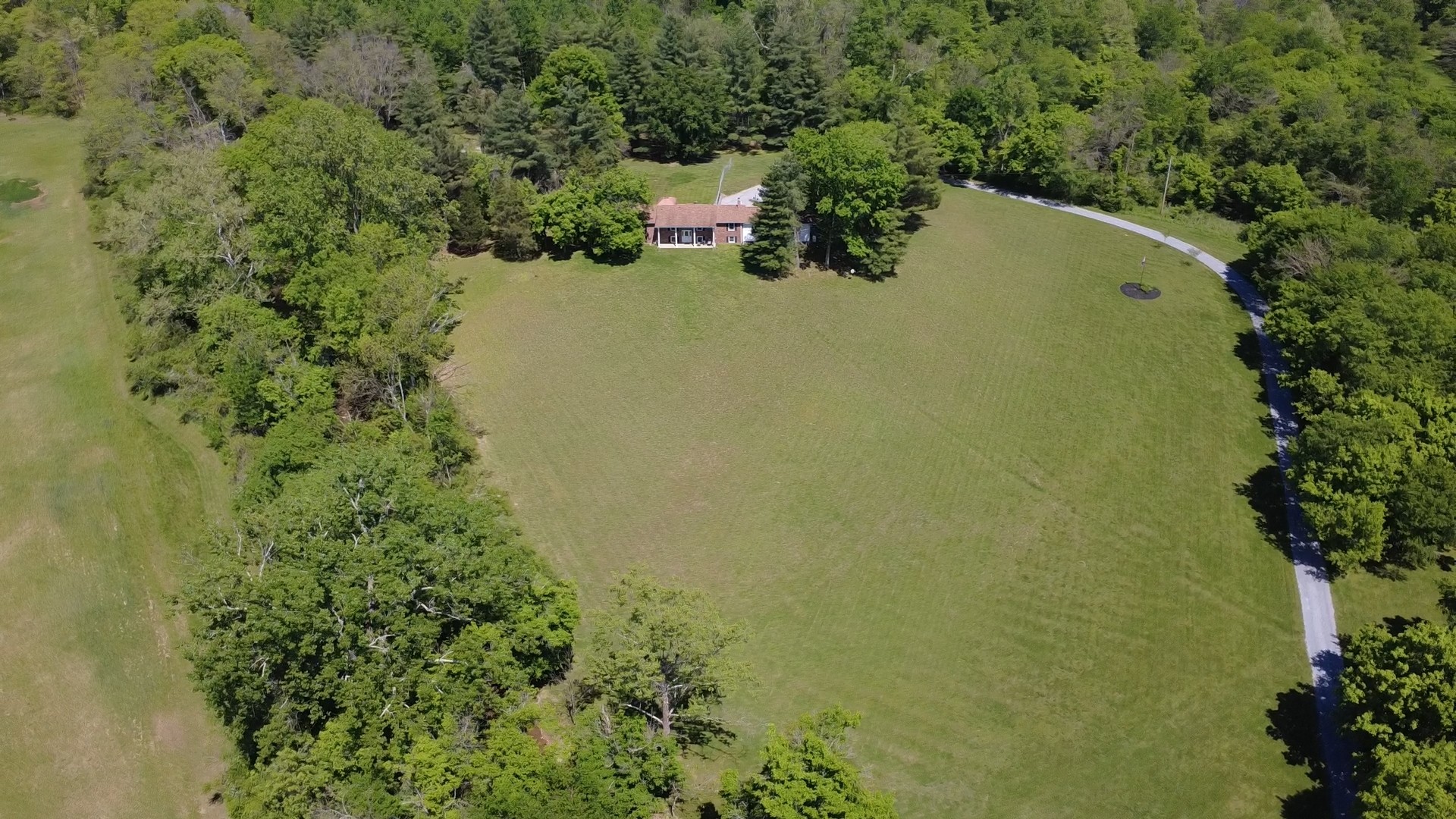 293 E Piney Road Dickson TN 37055