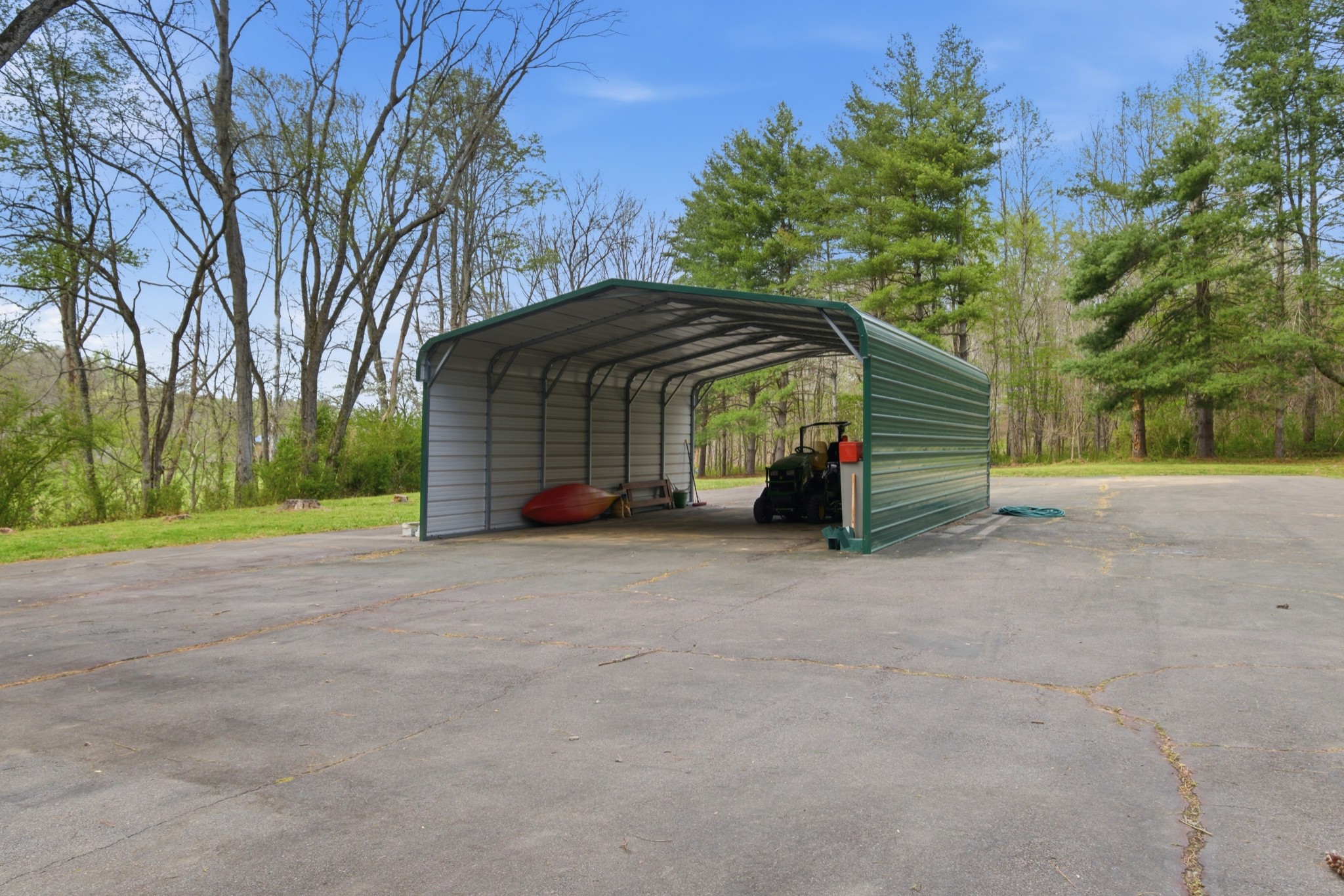 293 E Piney Road Dickson TN 37055